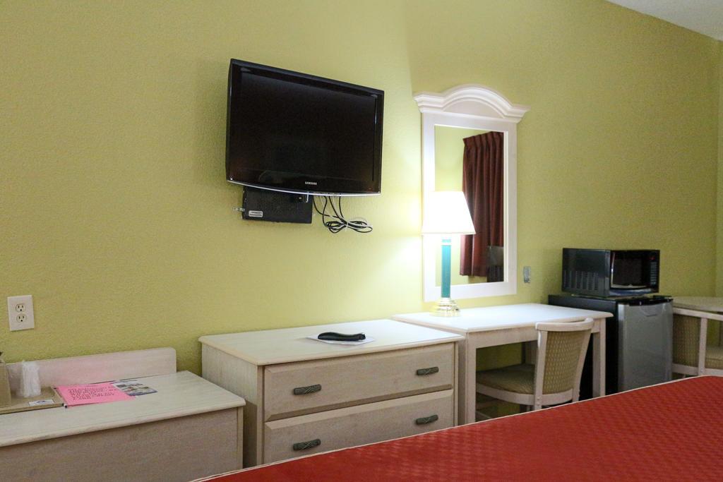Americas Best Value Inn And Suites Houston Fm 1960 Westfield Dış mekan fotoğraf